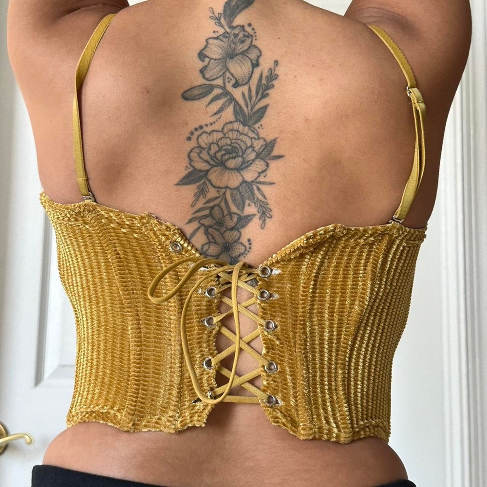 Edikted yellow Velvet Square Corset - Picture 4 of 5